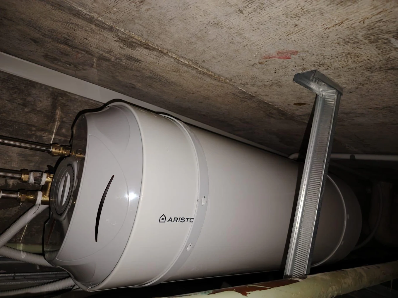 Water Heater Installation and Replacement 1 water heater installation